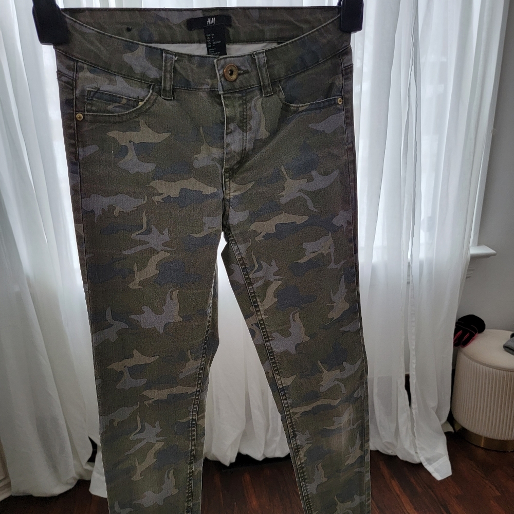 camo skinny jeans